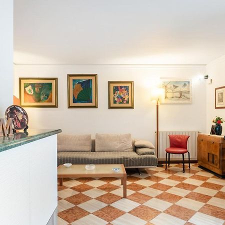 Via Etnea Cozy Apartment With Balcony CTA Exterior foto
